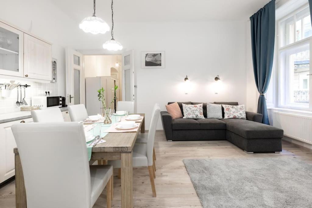 Perfect Day 3 -3 Bedr, 2 Bathrooms Budapest Exterior foto